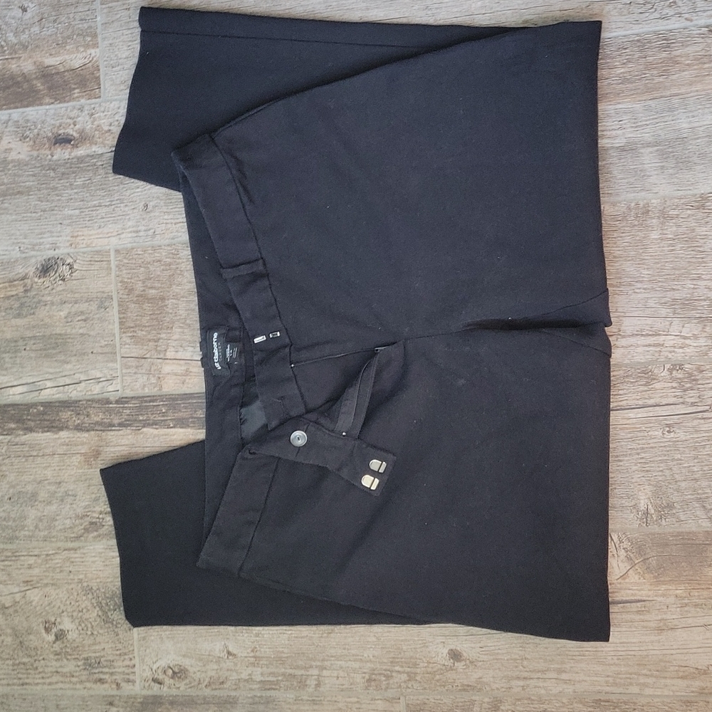 Liz Claiborne Size 14 x 28 inseam Black Slacks